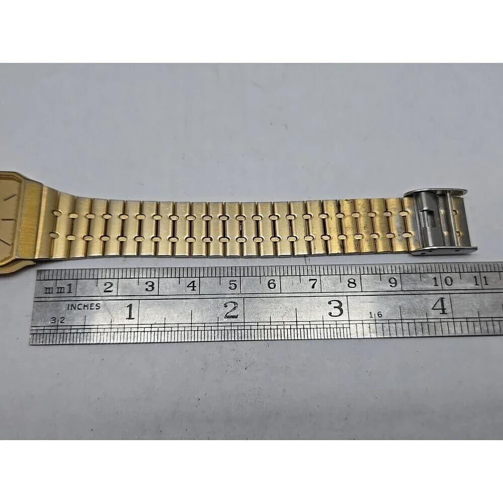 Vintage Pulsar by Seiko V321-5009 Gold Tone Tank Quartz Mens Watch New Battery